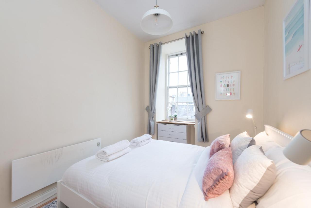 Bright And Modern 2 Bed Apartment EDI Eksteriør billede